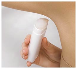 5 Toxic Chemicals Hiding in Your Deodorant - Protect your skin from these five toxic chemicals
